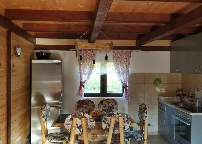 Brvnara Dolina Jela *