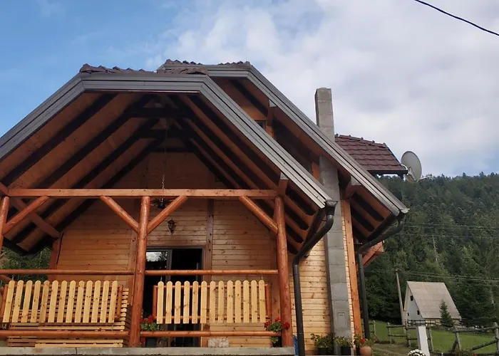 Brvnara Dolina Jela *